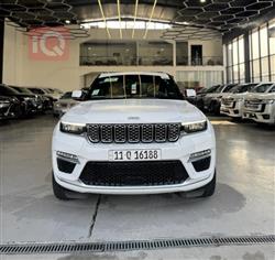 جیپ گراند شیرۆکی